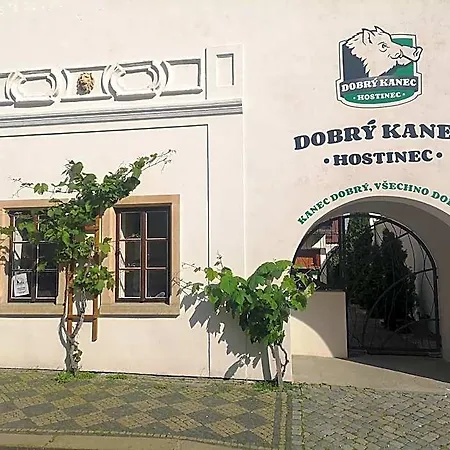Gasthof Dobry Kanec - *
